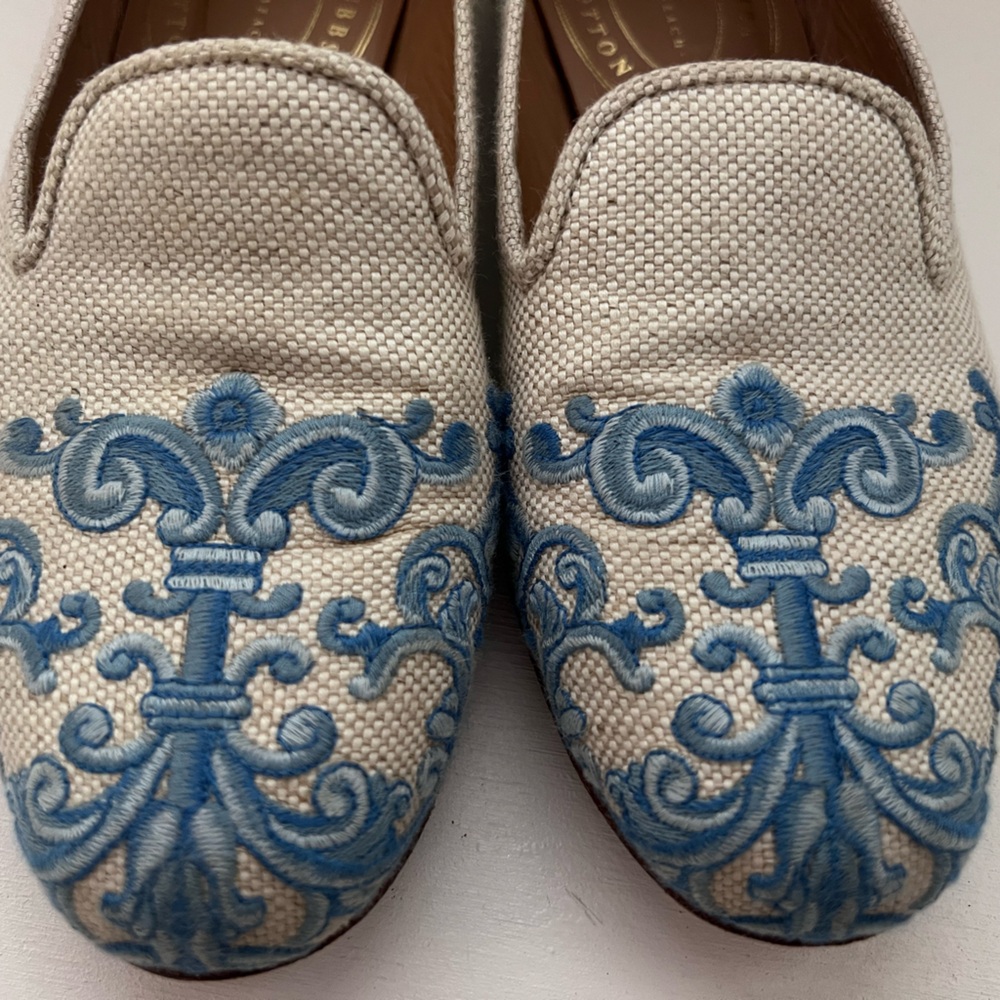 Stubbs & Wootton Cream and Blue Embroidered Flats